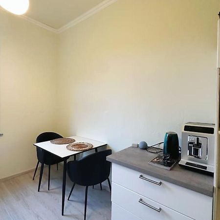 2 Schlafzimmer Waschenspuelmaschine Duisburg Exterior photo
